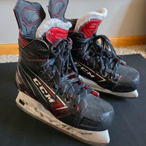 CCM JetSpeed FT480 Hockey Skates Regular Width Size 4 (Used)