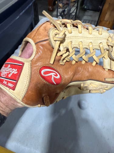 Infield RH Rawlings Gge115bcs Youth Baseball Glove 11.5" (Used)