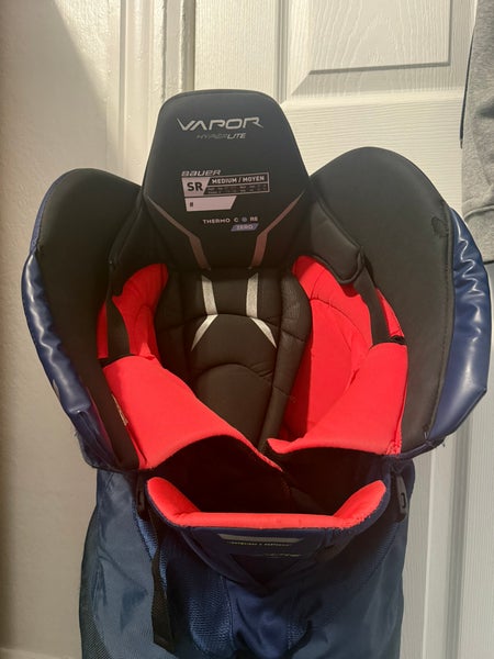 Senior Medium Bauer Vapor Hyperlite Hockey Pants (Used)