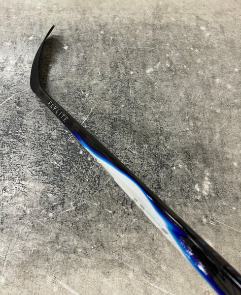 Senior Bauer Vapor FlyLite, P92, 77 Flex, Left, 62in