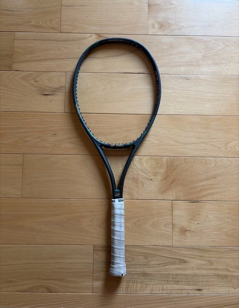 Adult YONEX VCORE Pro Tennis Racquet (Used)