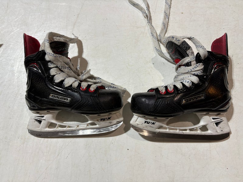 2017 Bauer Vapor 1X Hockey Skates Extra Wide Width 13.5 (Used)