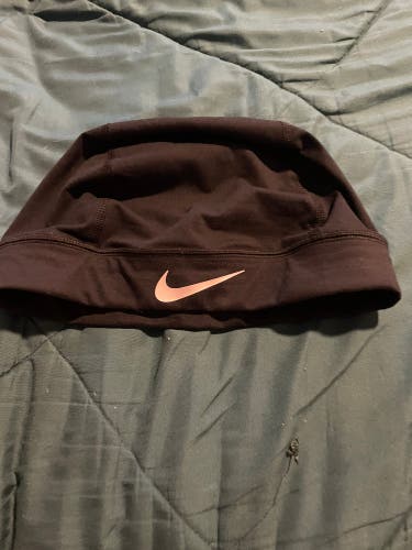 Black Men's One Size Fits All Nike Hat (Used)