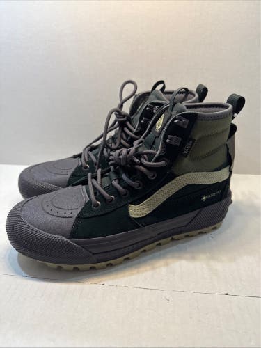 Men's Size M 7.5 (W 8.5) Adult Vans Boots (New)