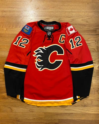 Vintage Jarome Iginla Calgary Flames Authentic Hockey Jersey