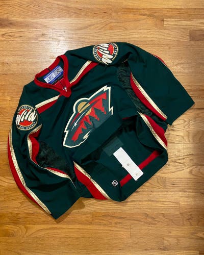 Vintage Minnesota Wild Authentic Center Ice Hockey Jersey; Reebok, size 52. Great condition!