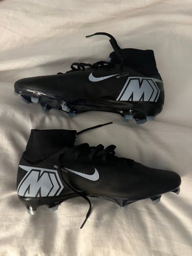 Black Unisex Size M 7.0 (W 8.0) Nike Mercurial Superfly Molded Cleats Cleats (New)