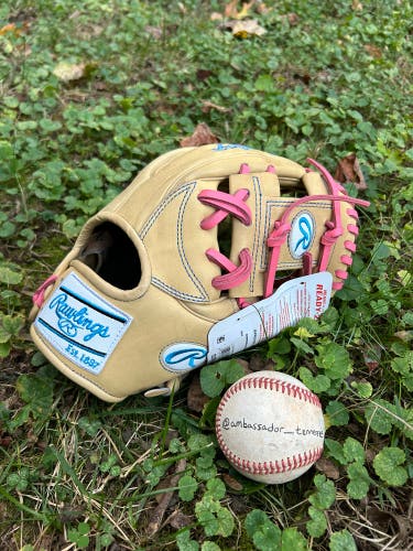 Rawlings R2G Heart of the Hide 11.5” Standard Fit Camel/Pink Silver Label