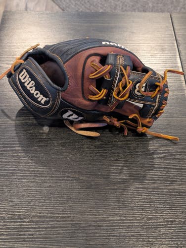 RH Wilson A2000 Baseball Glove 11.25" (Used)
