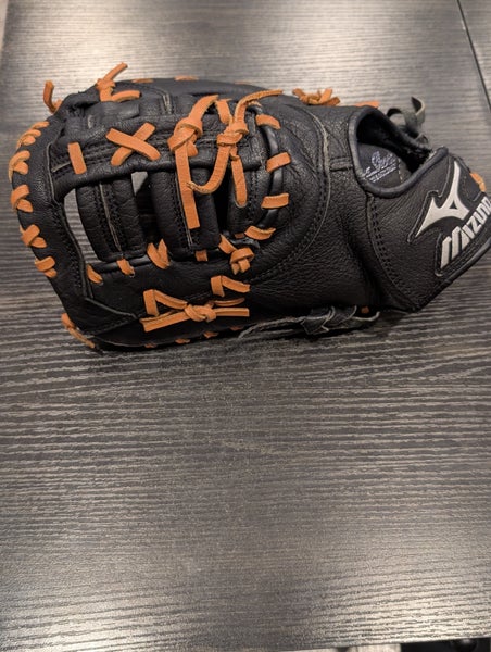 First Base LH Mizuno MVP Baseball Glove 12" (Used)