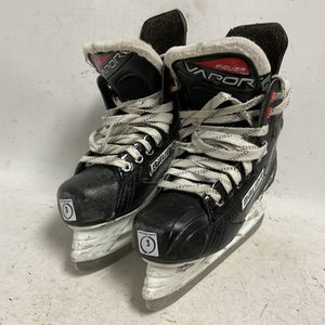 Used Bauer VAPOR X3.5 Junior Hockey Skate Junior 03 11855-S000193530