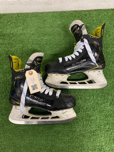 Bauer Supreme M4 Hockey Skates | Senior 5.5 | FIT 1