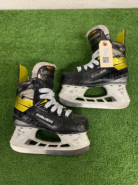 Bauer Supreme 3S Hockey Skates | Junior 1.5 | Regular