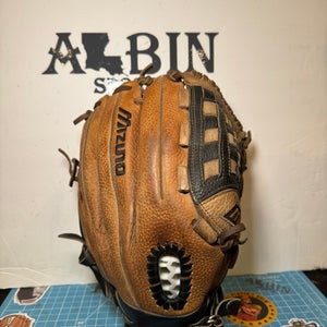 Mizuno Premier RH Baseball Glove 12" (Used)