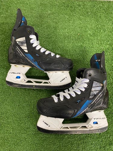 True TF9 Hockey Skates | Junior 2.5 | Regular