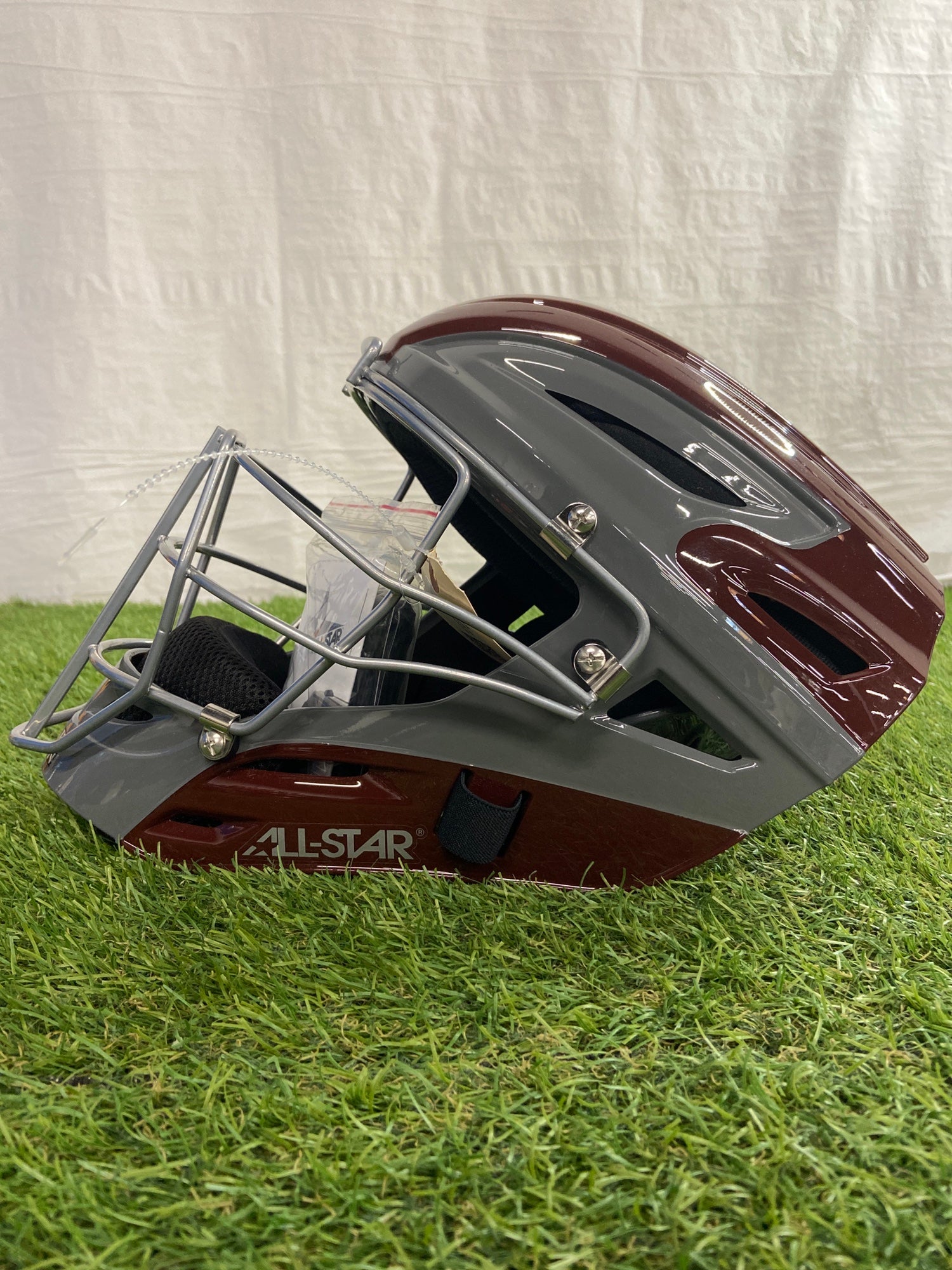 Masque Protection Visage 3 Sangles Masque De Catcheur All Star MVP2500-1 - Taille 7 à 7 1/2, Noir Et Gris, Neuf Fast Striker