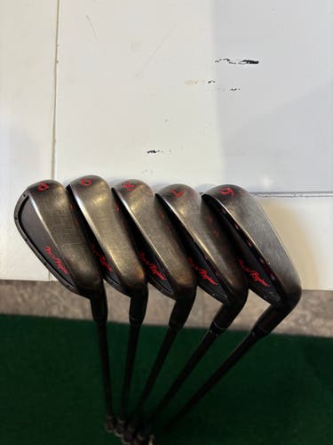 Rex and Regina 6 - PW Iron Set
