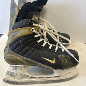 Nike Quest V-Force Pro STK Hockey Skates Regular Width Size 1.5 (Used)