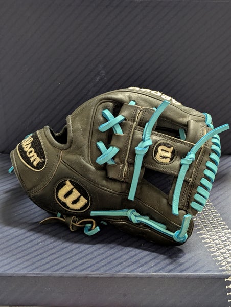 Infield RH Wilson A200 Dp15 Baseball Glove 11.5" (Used)
