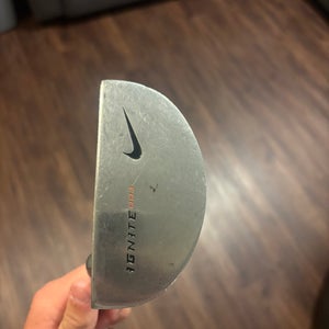Gray Unisex Nike Ignite 003 Mallet Left Hand Putter 35" (Used)