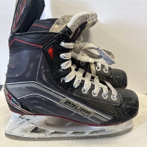 Bauer Vapor X600 Hockey Skates Regular Width Size 5.5 (Used)