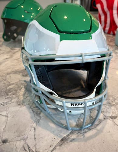 Large Adult Riddell SpeedFlex Helmet (New)