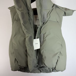 KHY By Kylie Jenner Dusty Olive Puffer Vest With Detachable Hood Size Small NWT