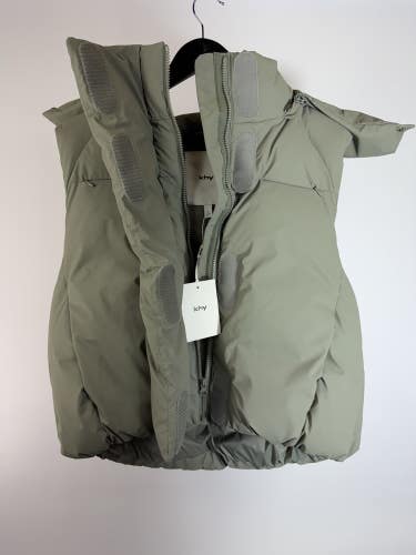 KHY By Kylie Jenner Dusty Olive Puffer Vest With Detachable Hood Size Small NWT