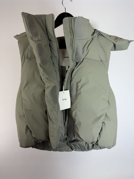 KHY By Kylie Jenner Dusty Olive Puffer Vest With Detachable Hood Size Small NWT