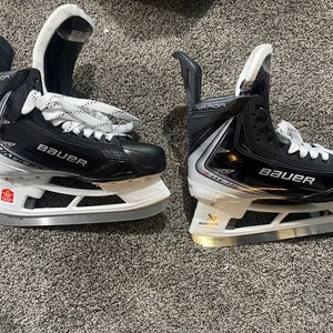 2025 Bauer Vapor X LTX Pro Hockey Skates Regular Width Pro Stock 9 (New)