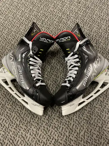 Bauer Vapor Hyperlite Skates - Senior Size 7, Fit 2 - Excellent Used Condition! - Pixallo.store