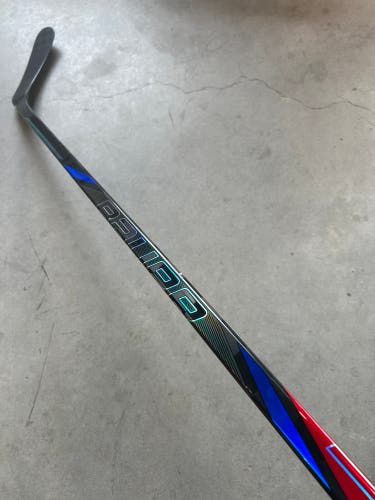 87 Flex P92 Senior Bauer Nexus Tracer Right Hand Hockey Stick Pro Stock NHL (New)