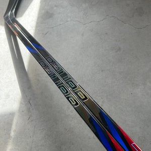 2 PACK 87 Flex P92 Senior Bauer Nexus Tracer Right Hand Hockey Stick Pro Stock NHL (New)