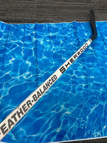 Senior Sher-Wood PMP 7000 Hockey Stick Left Hand PP92 (Used)