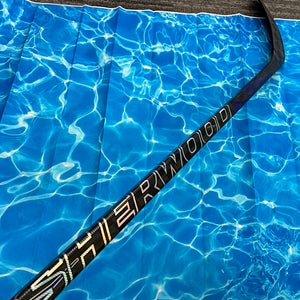 Intermediate Sher-Wood Code tmp Pro Hockey Stick Right Handed PP92 (Used)
