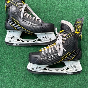 Senior CCM Super Tacks Hockey Skates (Regular) Size 6 (Used)