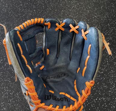 Used Wilson A450 BB/SB Glove RH Throw Grey 11 1/2" 11849-S000033091