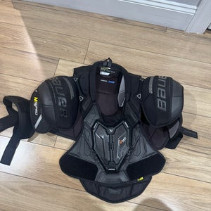 Large Senior Bauer Supreme M5 Pro Shoulder Pads (Used)