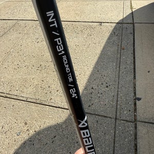 Senior Bauer Vapor X5 Pro Regular Goalie Stick 24" Paddle Pro Stock (Used)