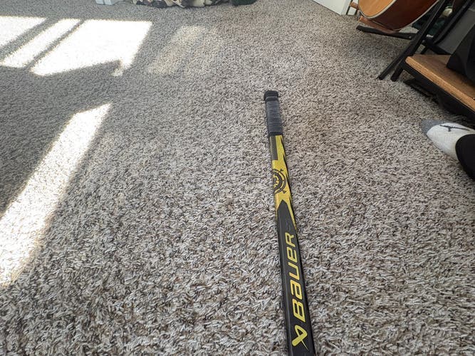 Intermediate Bauer Proto-R Right Handed Hockey Stick P92 Pro Stock (Used)