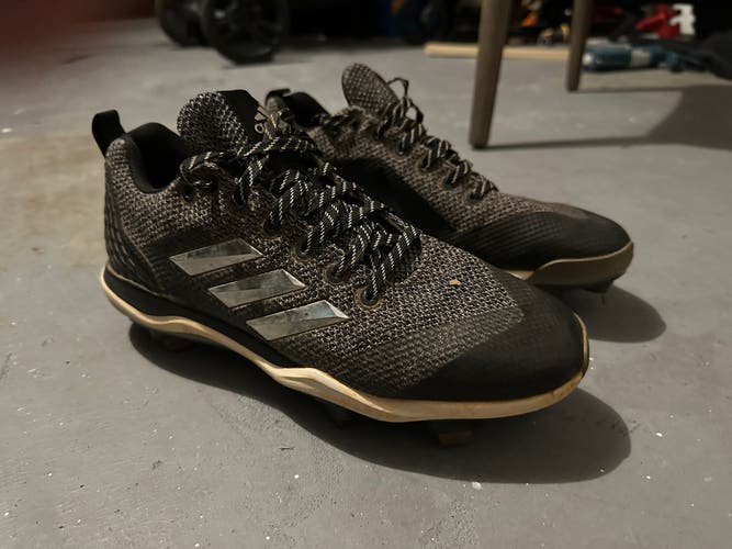 Men's Size M 9.0 (W 10.0) Adidas (Used)