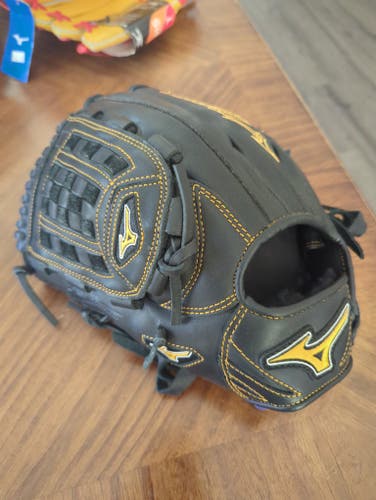 2023 Mizuno LH Pitcher's MVP Prime Baseball Glove 12" (New)