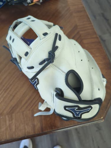 Mizuno LH Catcher's MVP Prime SE Softball Glove 34" (New)