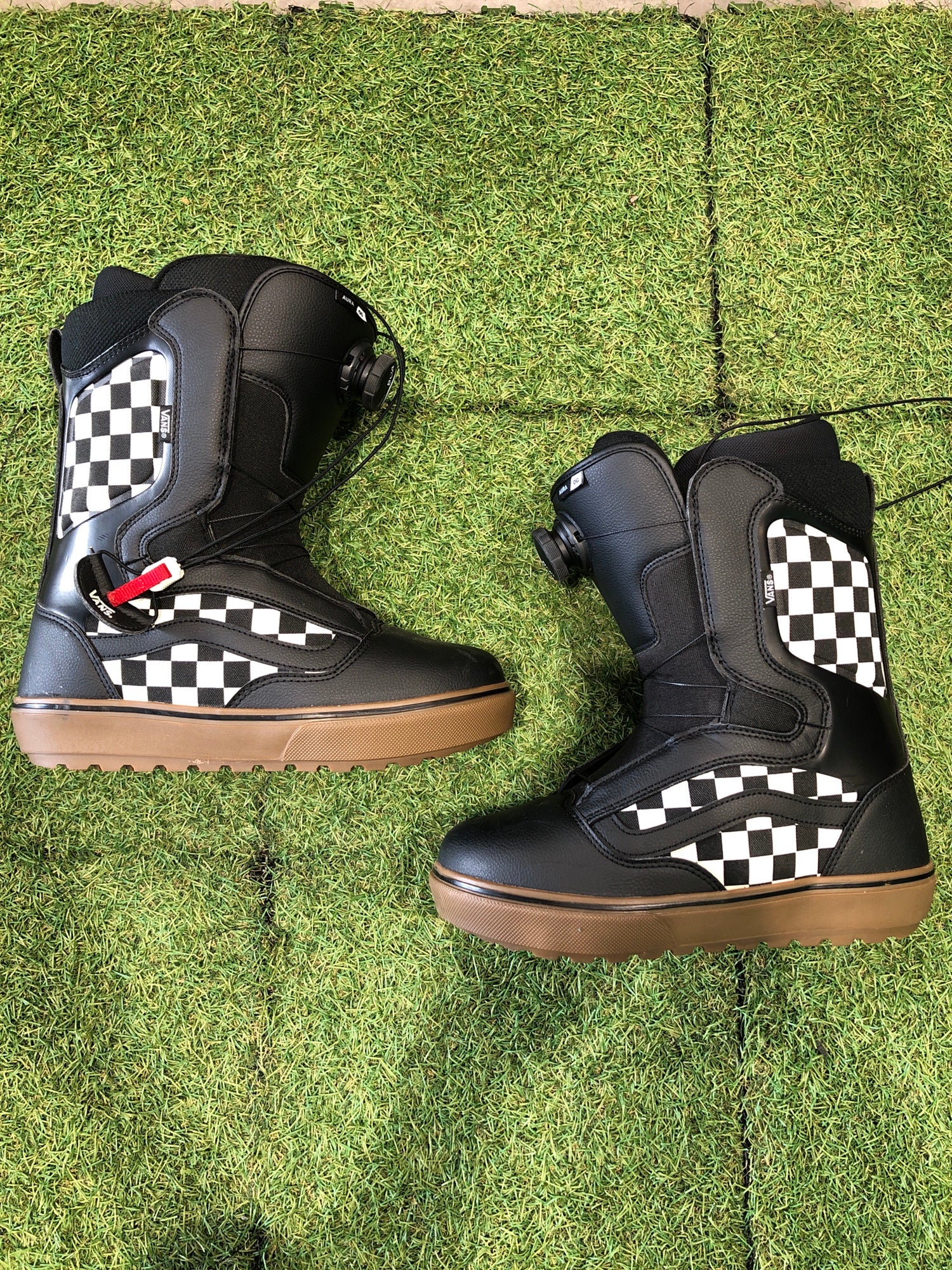 Vault by Vans X WTAPS MN High Country Hell Bound Snowboard boots