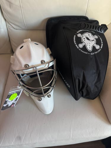 Senior 2023 Large Coveted Mask 906 Sr Goalie Mask (New)
