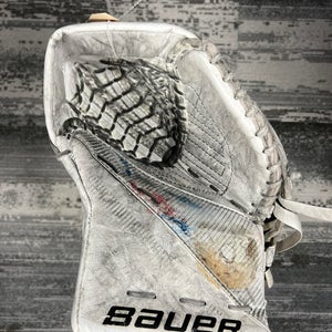 Junior Bauer Supreme S27 Goalie Gloves (Used)