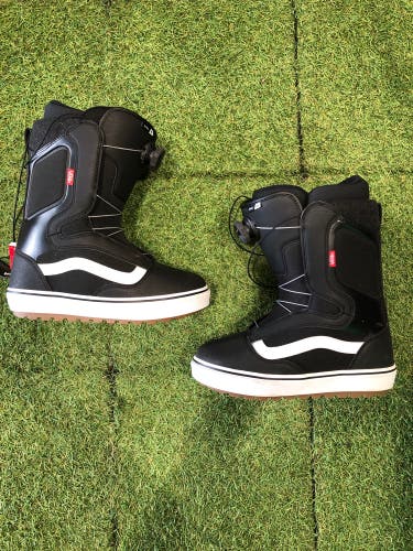 Men's 7.5 Vans Aura OG Snowboard Boots (Used)