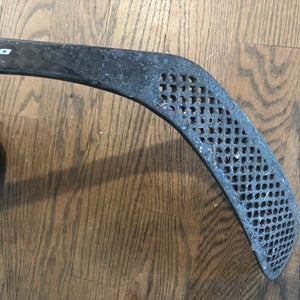 Youth Raven Left Hand Hockey Stick P92 (Used)