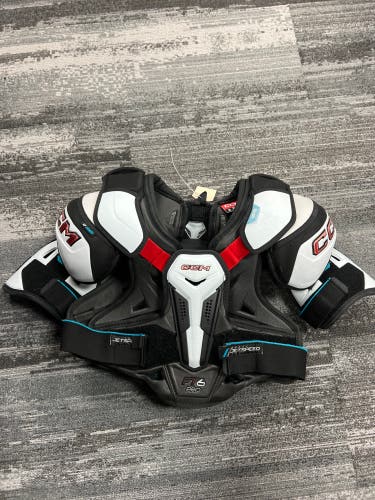 Small Senior CCM Jetspeed FT6 Pro Shoulder Pads (Used)