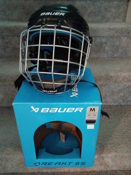 Bauer hockey helmet w cage